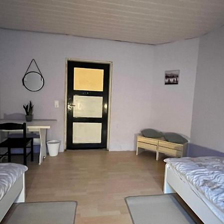 Monteure, Ganzes Haus, Schwarzheide, Haus 1 Lägenhet Exteriör bild