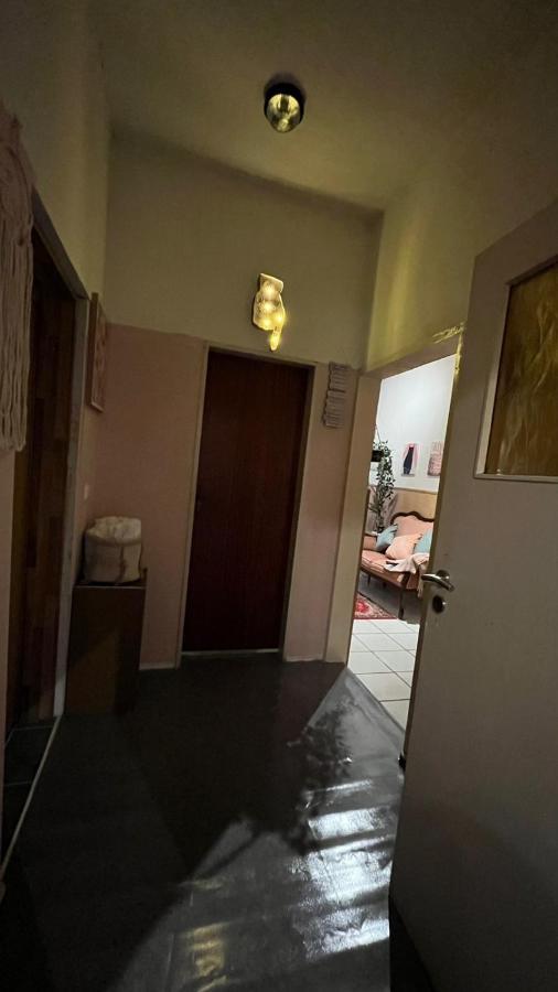 Monteure, Ganzes Haus, Schwarzheide, Haus 1 Lägenhet Exteriör bild